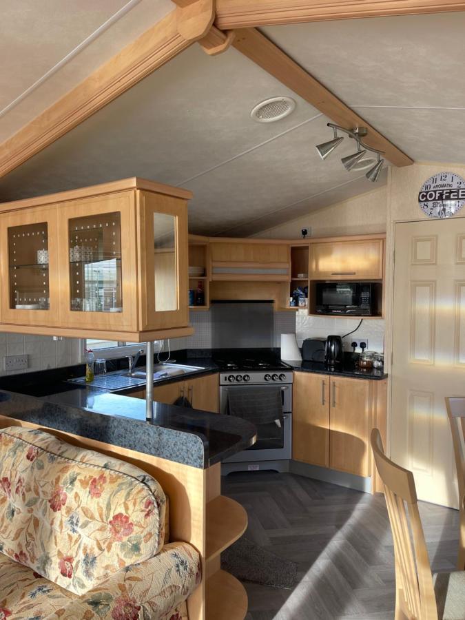 Immaculate 2-Bed Static Caravan At Monrieth Ньютон Стюарт Экстерьер фото